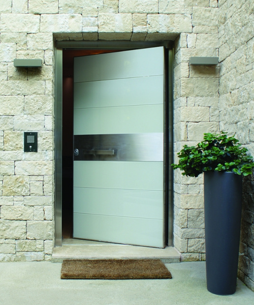 pivot doors with glasss